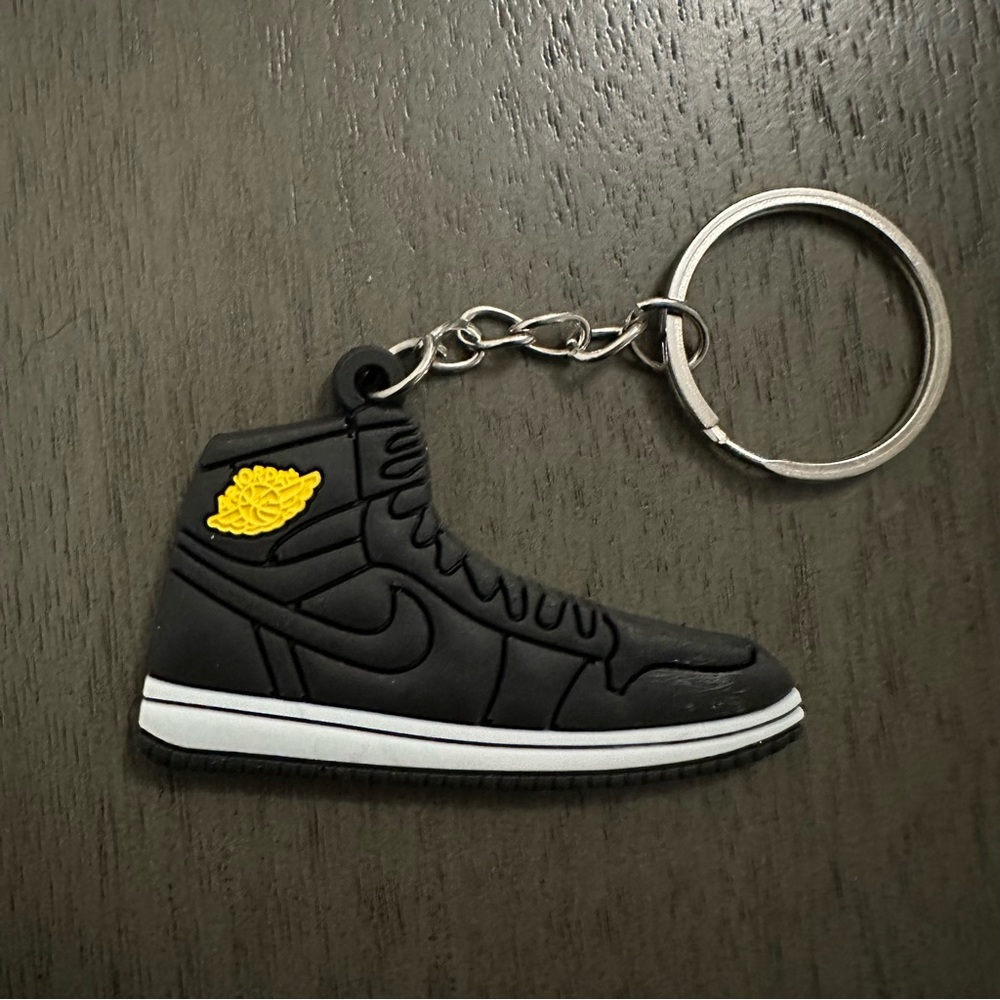 Jordan 1 Black Keychain